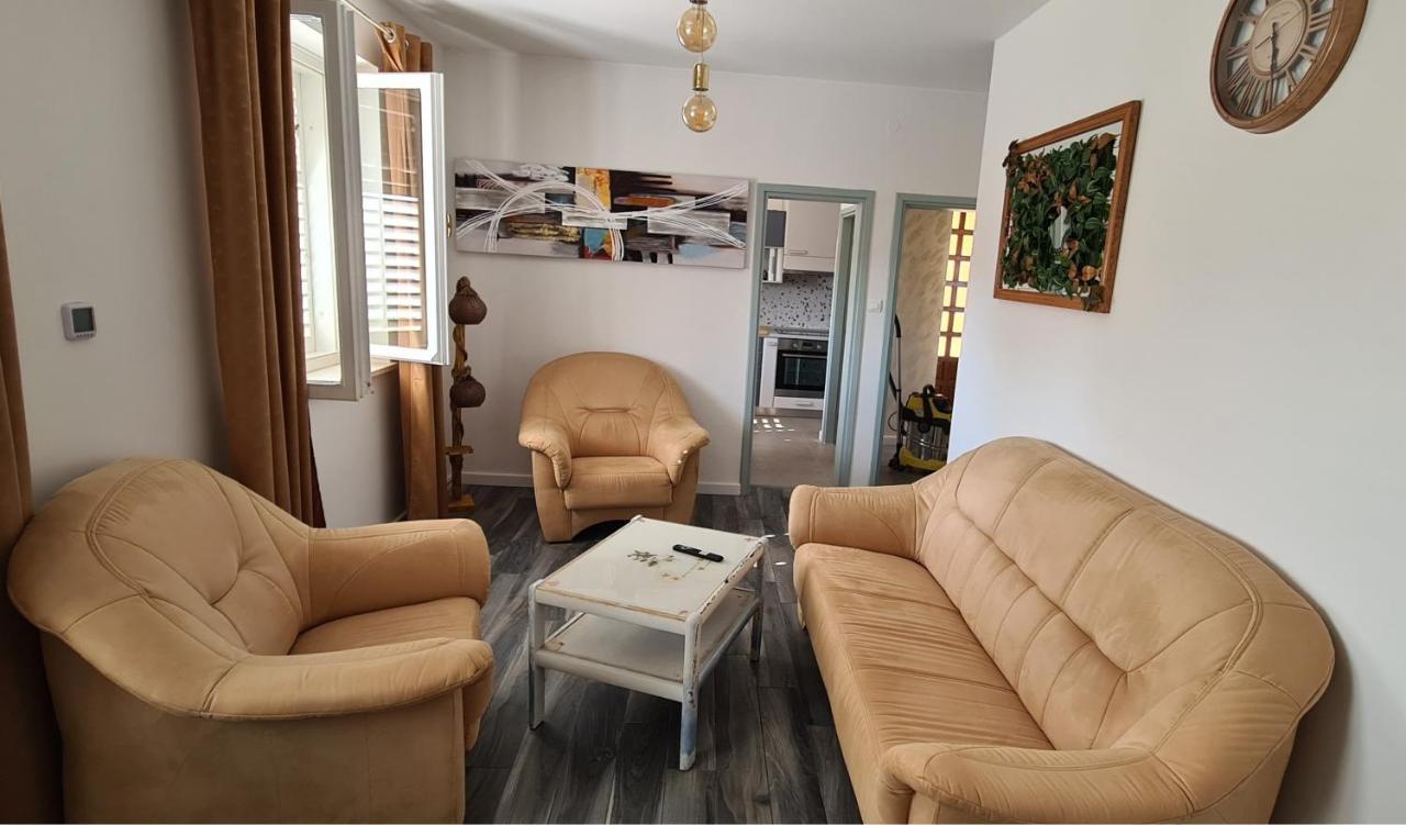 Apartment Solvit دوبروفينك المظهر الخارجي الصورة