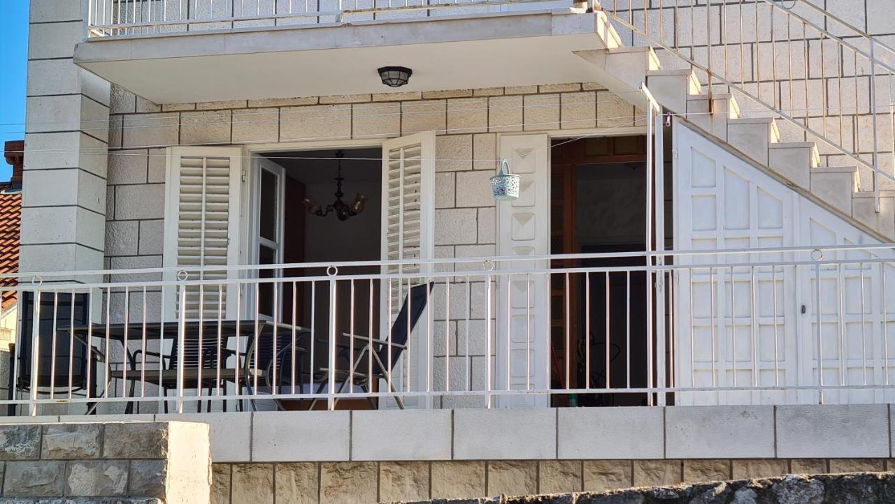 Apartment Solvit دوبروفينك المظهر الخارجي الصورة